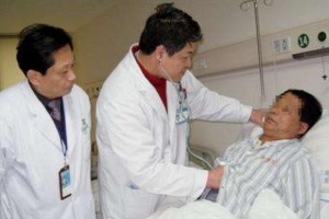 没有不良习惯的老汉只因节省患上肝癌本相令人怅惘