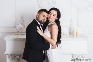中年女性喜爱你时不会直接明说而是会用这些话来暗示你