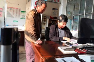 县人民医院全面落实包保职责推动精准健康扶贫 县人民医院全面落实包保职责推动精准健康扶贫