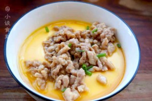 张文宏直播说除了多喝水还得多吃这两种食物网友太接地气 张文宏直播说除了多喝水还得多吃这两种食物网友太接地气