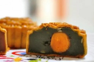 现在想吃月饼怎么办不必等中秋自己在家也能够做哦学一下吧 现在想吃月饼怎么办不必等中秋自己在家也能够做哦学一下吧