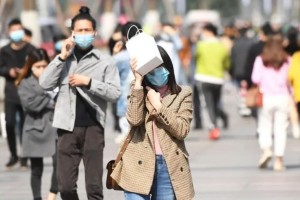 无症状感染者口述有人失掉味觉有人心口痛有人嗓子发痒 无症状感染者口述有人失掉味觉有人心口痛有人嗓子发痒