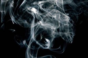 为什么闻到烟味就头痛闻到烟味就头痛怎么办 为什么闻到烟味就头痛闻到烟味就头痛怎么办