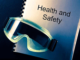 晚上睡觉半夜出汗的注意事项晚上睡觉半夜出汗如何治疗